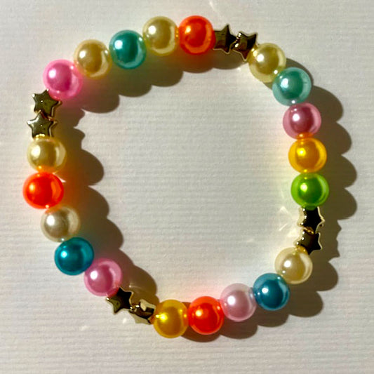 Pulsera de colores - Perlas y estrellas